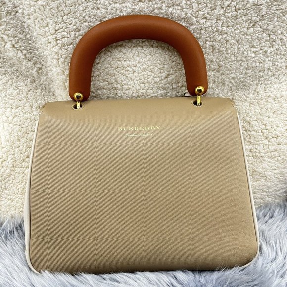 Burberry DK88 Medium Trench Calfskin Top Handle Bag Limestone Honey EUC - Picture 6 of 16